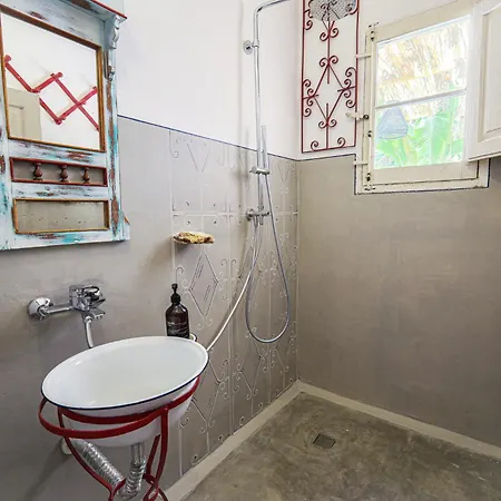 Traditional Maltese Townhouse With Backyard Garden And Seafront Location Marsaskala