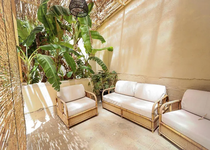 Traditional Maltese Townhouse With Backyard Garden And Seafront Location Дом отдыха Марсаскала